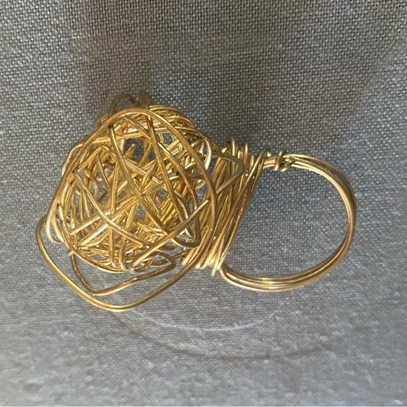 Wire Ring - Picture 7 of 11